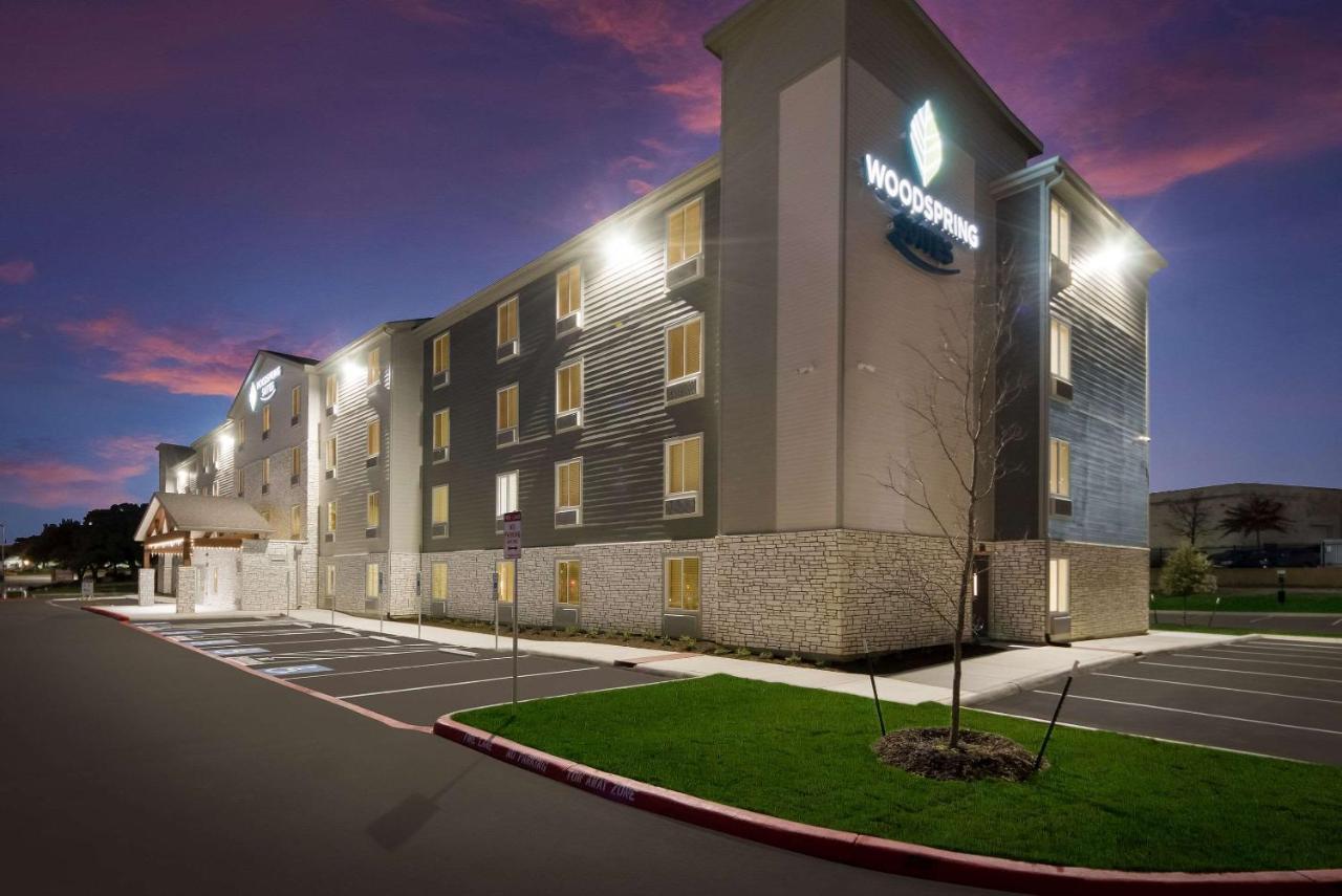 Woodspring Suites San Antonio Utsa - Medical Center Екстериор снимка