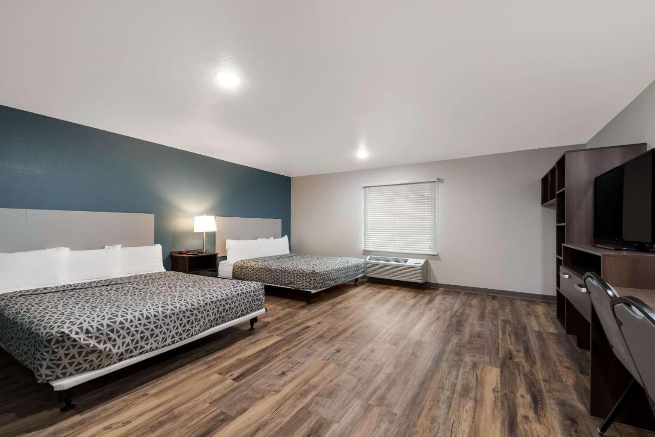 Woodspring Suites San Antonio Utsa - Medical Center Екстериор снимка