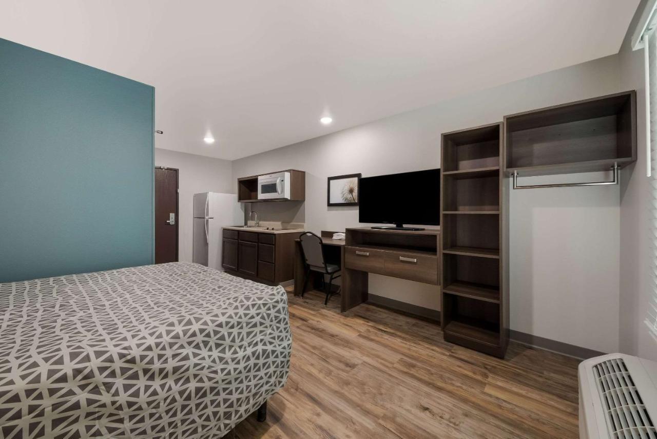 Woodspring Suites San Antonio Utsa - Medical Center Екстериор снимка