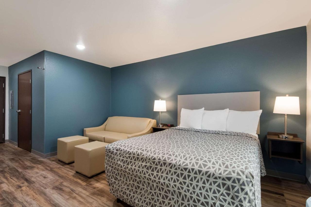 Woodspring Suites San Antonio Utsa - Medical Center Екстериор снимка
